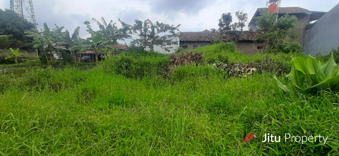 Dijual Rumah Hitung Tanah Di Jalan Margacinta Kota Bandung