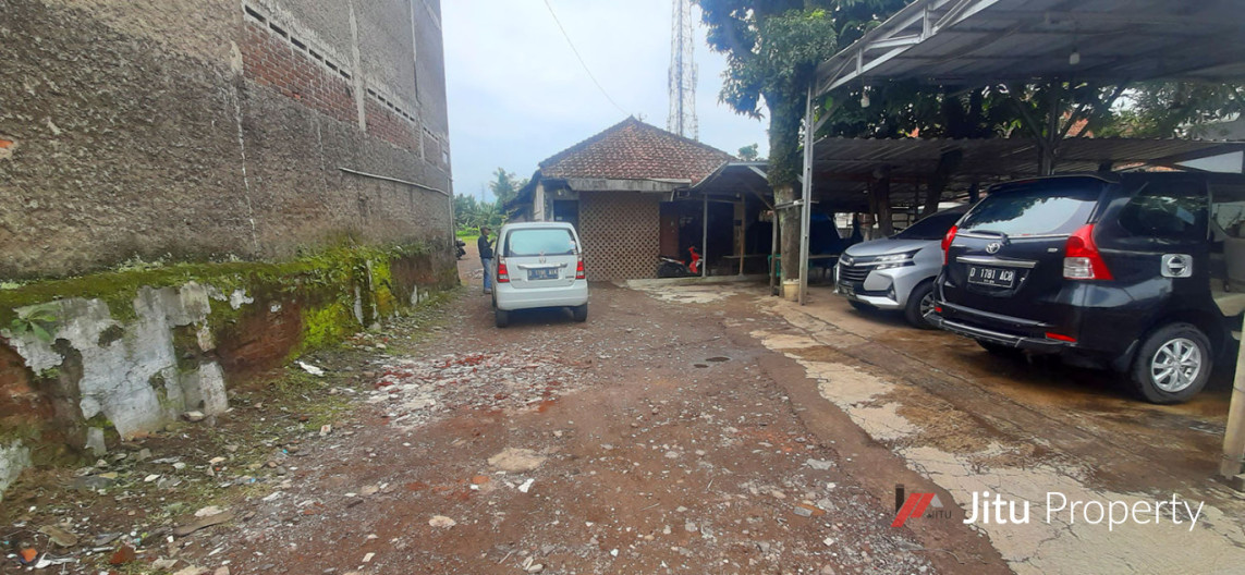 Dijual Rumah Hitung Tanah Di Jalan Margacinta Kota Bandung