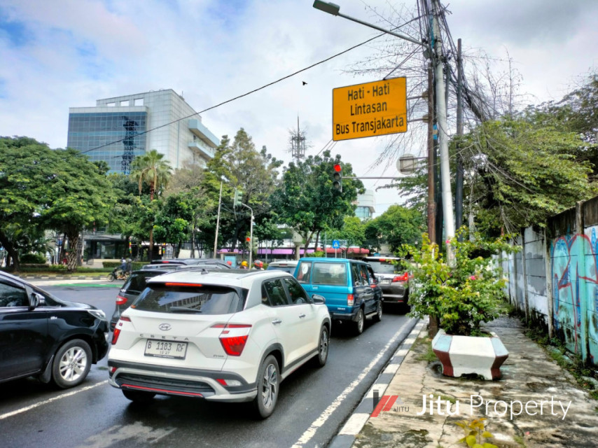 Termurah Dijual Tanah di Senen Jakarta Pusat 4.500 m2 Premium Hoek