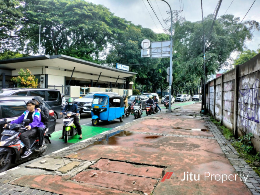 Termurah Dijual Tanah di Senen Jakarta Pusat 4.500 m2 Premium Hoek