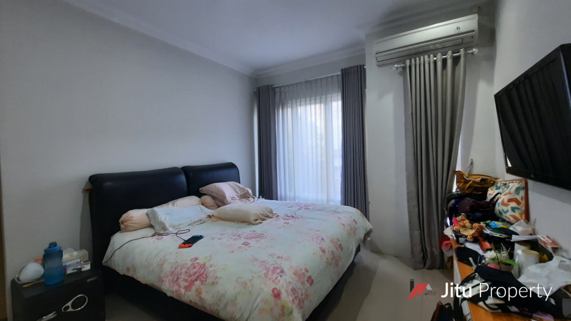 Dijual Rumah Tipe Besar 2 Lantai Di Tengah Kota Pekalongan