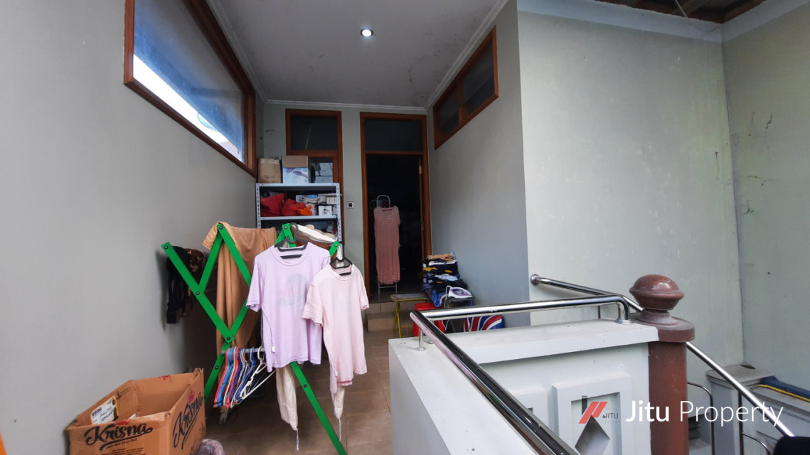 Dijual Rumah Tipe Besar 2 Lantai Di Tengah Kota Pekalongan