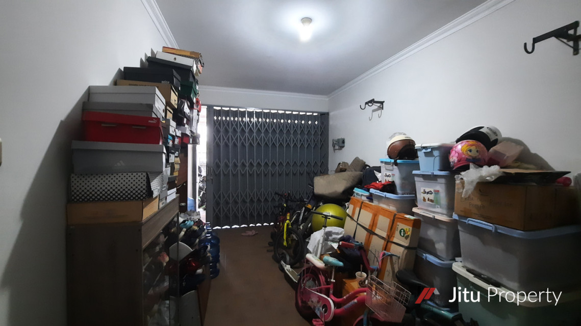 Dijual Rumah Tipe Besar 2 Lantai Di Tengah Kota Pekalongan