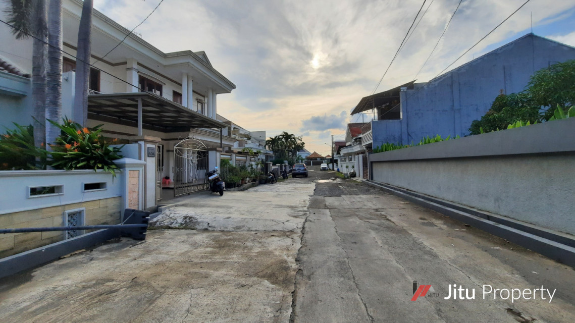 Dijual Rumah Tipe Besar 2 Lantai Di Tengah Kota Pekalongan