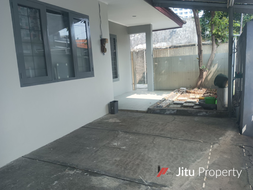 Rumah Cocok Untuk di Jadikan Investasi di Tebet Jakarta Selatan