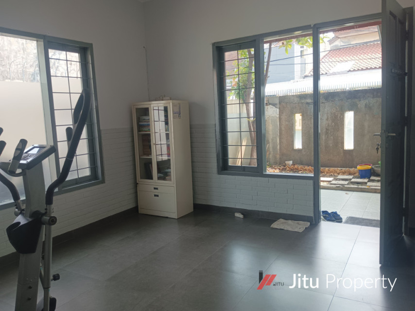 Rumah Cocok Untuk di Jadikan Investasi di Tebet Jakarta Selatan