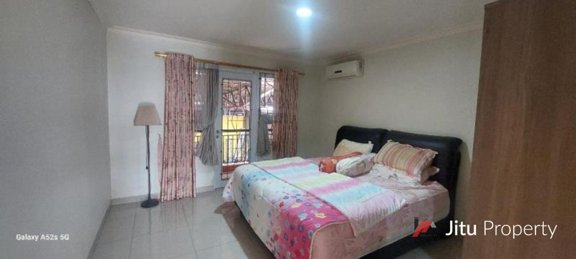 Dijual Rumah Minimalis Modern Central Park Kota Wisata Cibubur