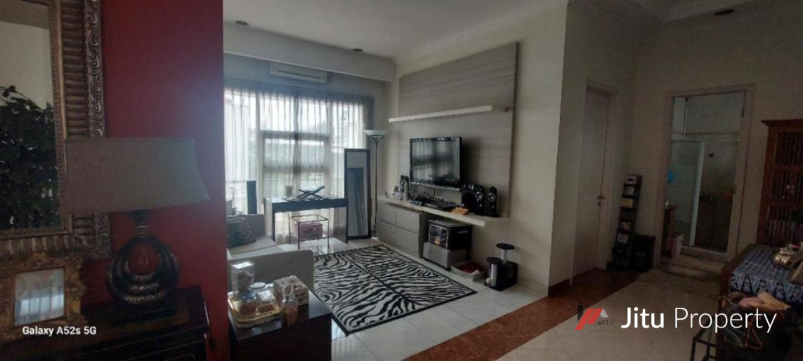 Rumah Minimalis Modern Hommy / Cozy Raffles Hills Cibubur