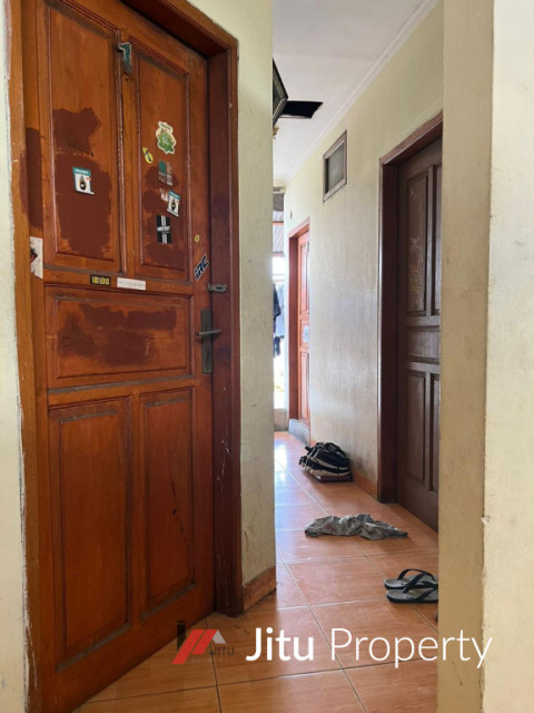 Dijual Rumah Kost 4 Lt Daerah Kramat Jkt Pus yang Masih Beroperasi