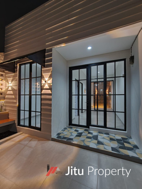 For sale rumah siap huni modern colonial lokasi strategis