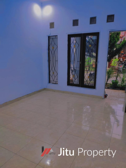 Hunian Nyaman: Dijual Rumah Strategis Dekat Fasilitas Kota!