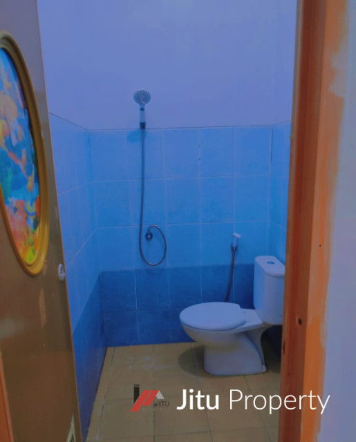 Hunian Nyaman: Dijual Rumah Strategis Dekat Fasilitas Kota!