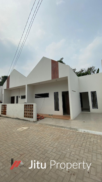 Dijual Rumah Siap Huni berlokasi di belakang graha bintang cimuning