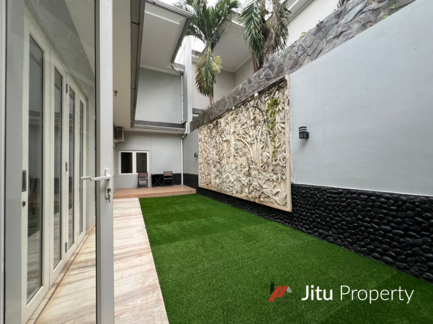 Rumah Cozy Modern Boulevard Siap Huni Furnished Kota Wisata Cibubur