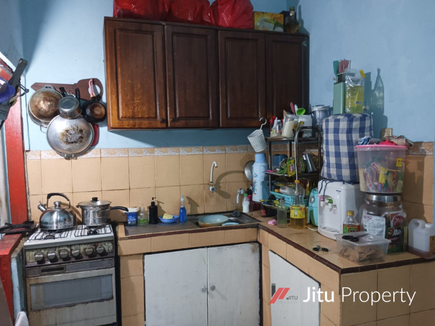 Rumah 2 Lantai Nyaman dan Aman di Wilayah Tebet Dijual