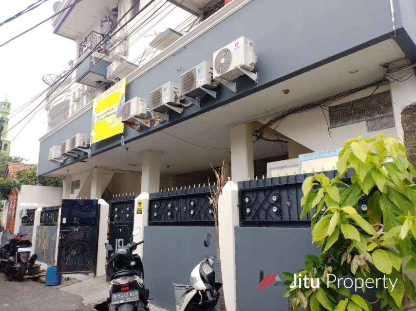 Dijual Kost daerah Mangga Besar 48 kamar baru Renovasi