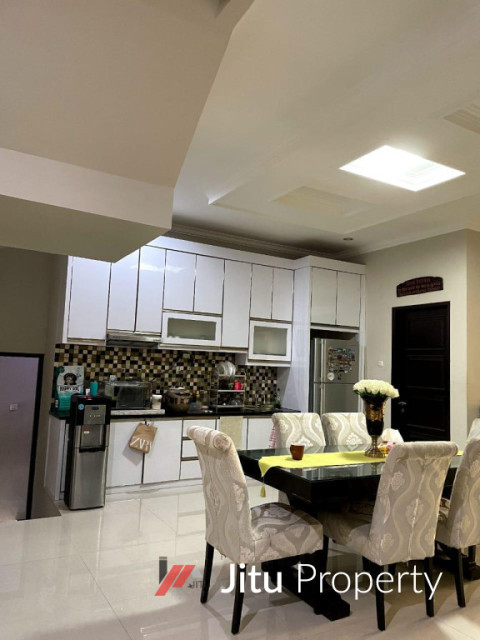 Rumah Minimalis Cozy terawat Jl Bhakti, Cilandak Timur,Jakarta Selatan