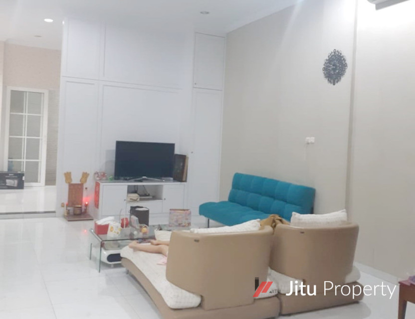 Disewa Villa siap huni di Komplek Grand Cemara Asri