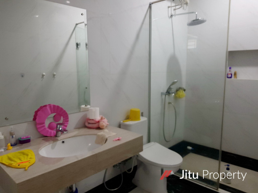 Disewa Villa siap huni di Komplek Grand Cemara Asri