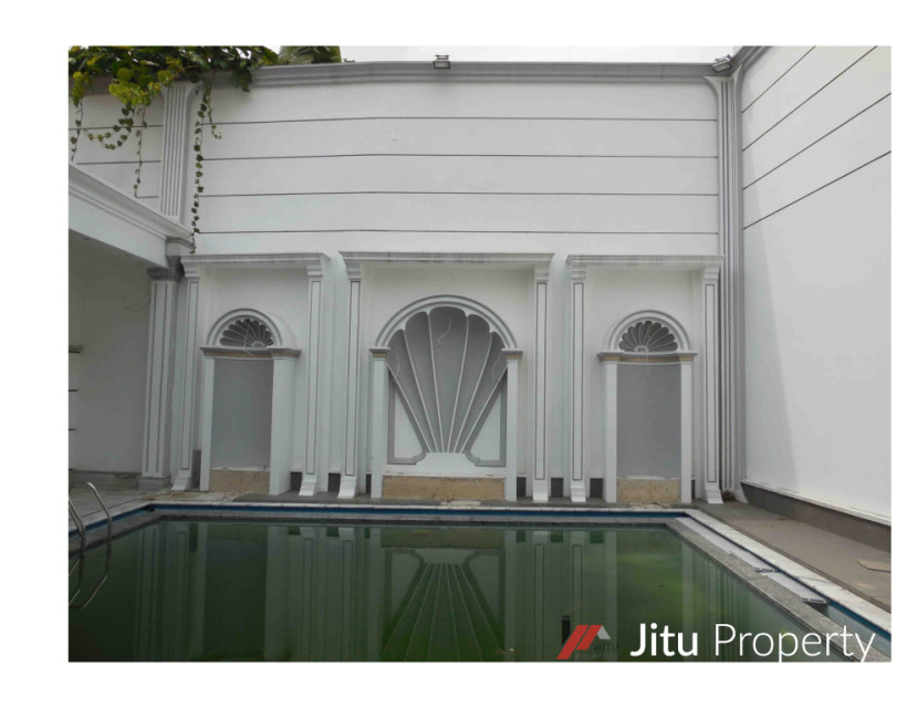 Dijual Turun Harga Rumah SHM Di Menteng Jakarta Pusat