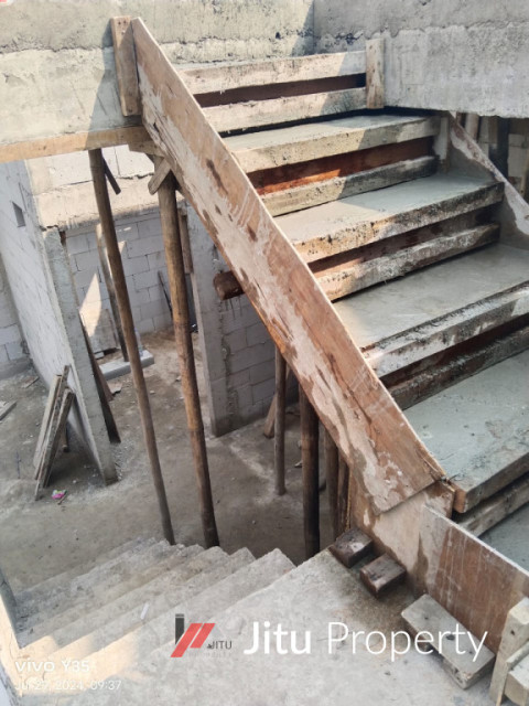 Dijual Rumah Mewah Harga Murah di Bekasi Kota (Perumnas 1)