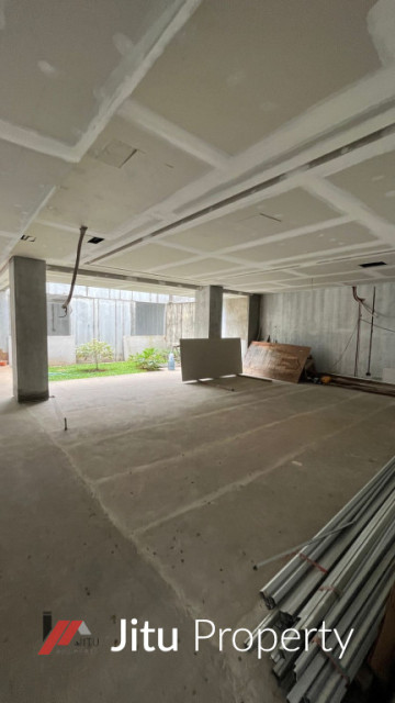 Dijual Rumah Mewah di Cluster Fortunia Southcity Pondok Cabe Tangsel