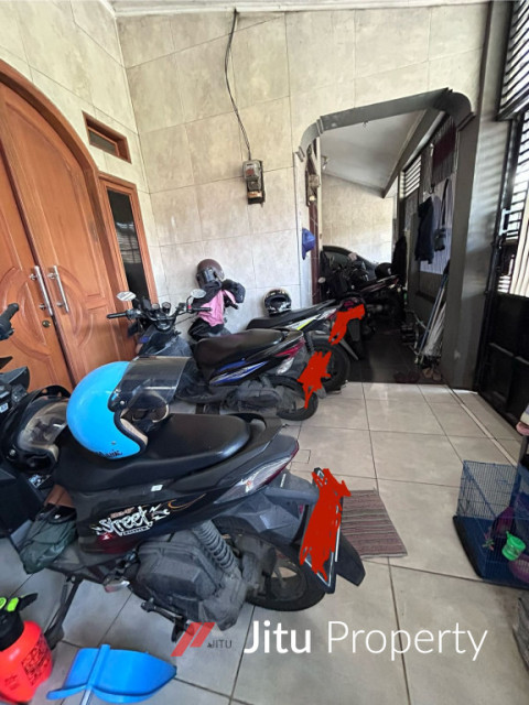 Dijual Rumah Gandeng 2 Unit Jadi 1 Di Taman Kutabumi Tangerang