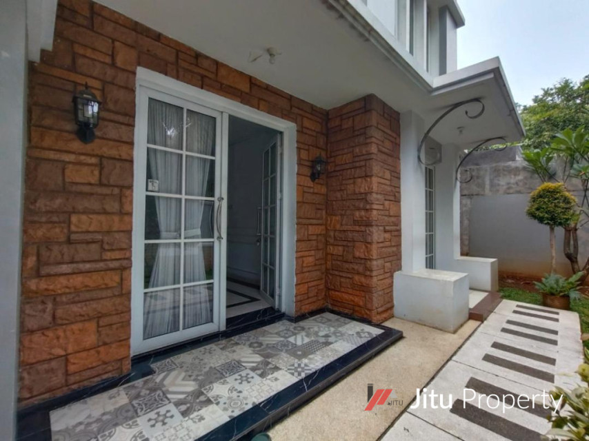 Rumah Cozy Modern Boulevard Fully Furnish Kota Wisata Cibubur