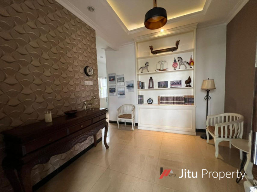 Rumah Cozy Modern Boulevard Fully Furnish Kota Wisata Cibubur
