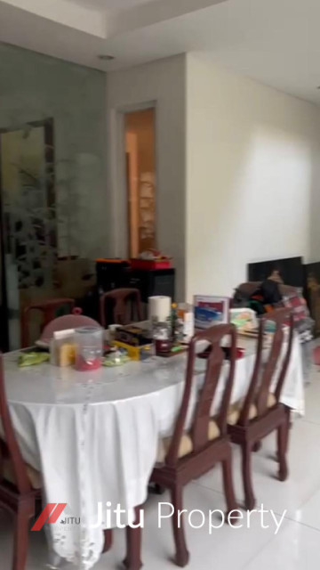 Dijual Cepat Rumah 2 Lantai di Permata Hijau Jakarta Selatan