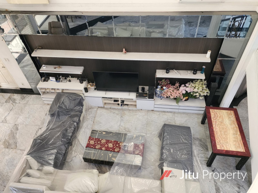 Dijual Rumah SHM di Bukit Gading Villa Kelapa Gading