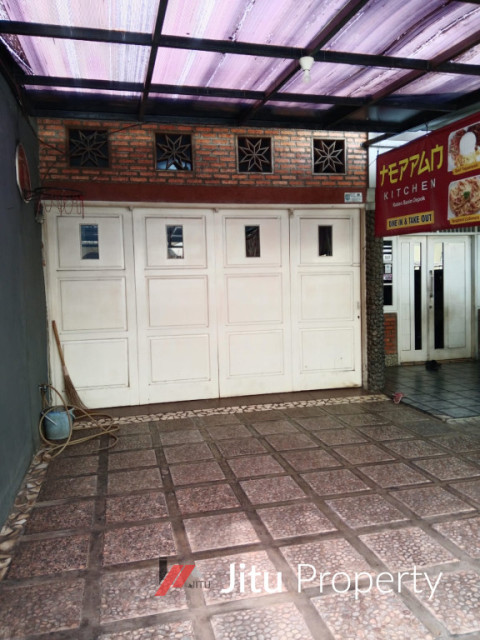 Dijual Rumah di Tanah Baru Depok Bernuansa Artistik