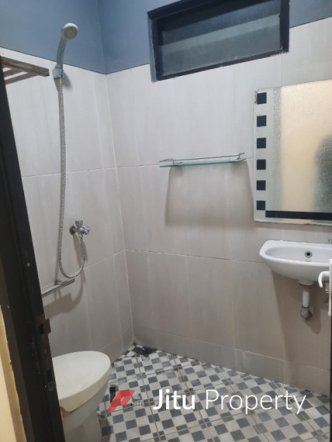 Jual Cepat Rumah 2 Lt murah di Taman Kenari Nusantara Cibubur