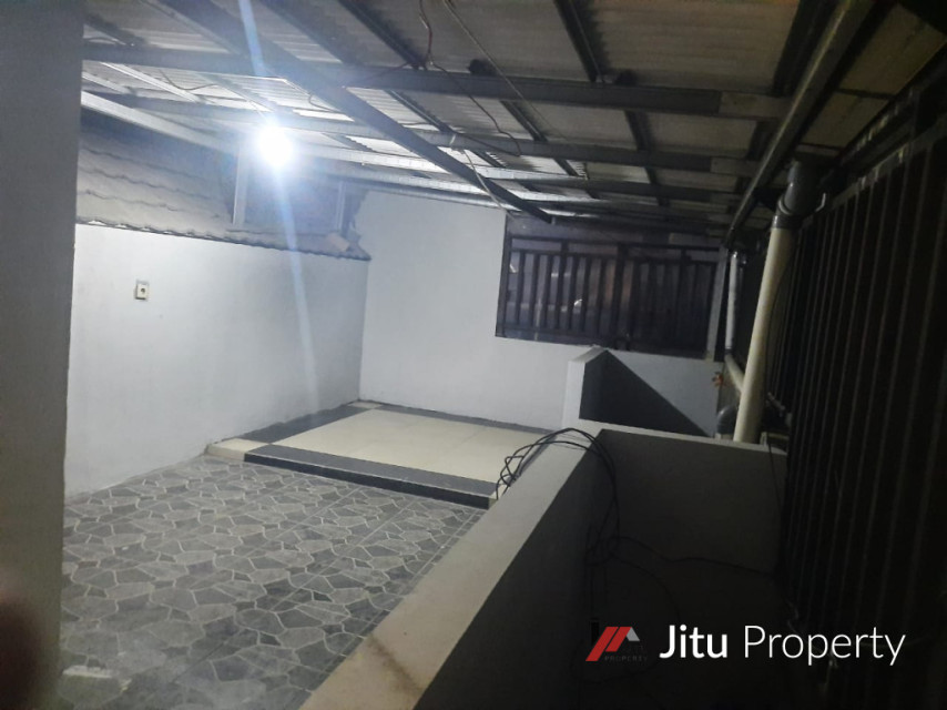 Jual Cepat Rumah 2 Lt murah di Taman Kenari Nusantara Cibubur