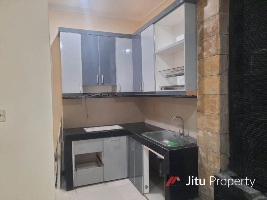 Jual Cepat Rumah 2 Lt murah di Taman Kenari Nusantara Cibubur