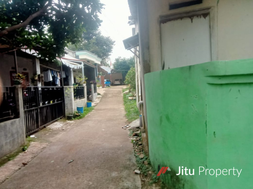 Jual cepat Rumah second bagus dekat SMPN 12 Tapos Depok