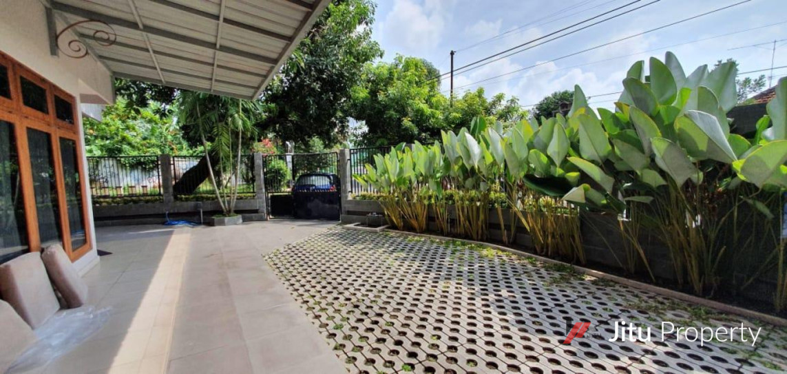 Dijual Rumah Komplek Colombo Rumah Minimalis Modern Cozy, Yogjakarta