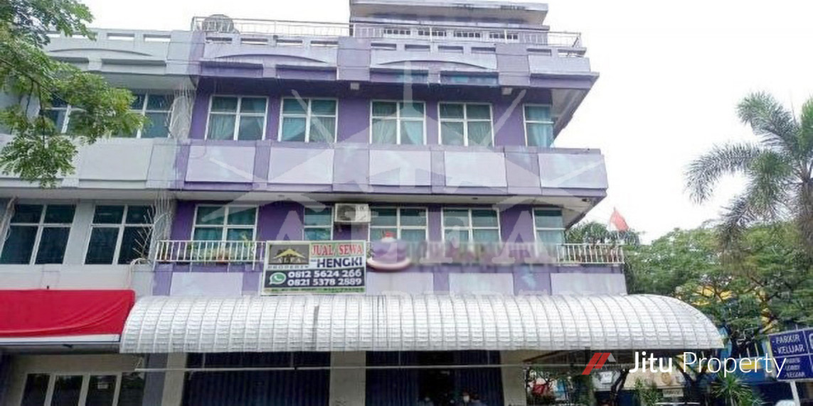 Dijual/Disewakan Murah Ruko Gandeng Hook AYani Megamall Pontianak