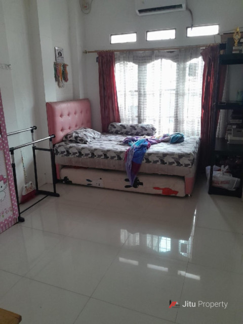 Dijual Rumah Paling Strategis & Bebas Banjir Dengan Akses Terbaik 