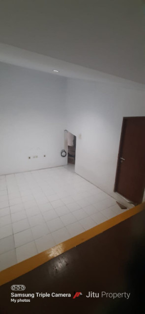 Dijual Rumah Siap Huni Dalam Komplek Permata Depok Lingkungan Nyaman