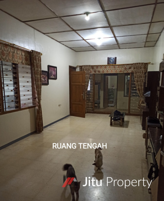 Dijual Rumah Semi Vintage Makamhaji Siap Huni Cocok Juga Buat Cafe