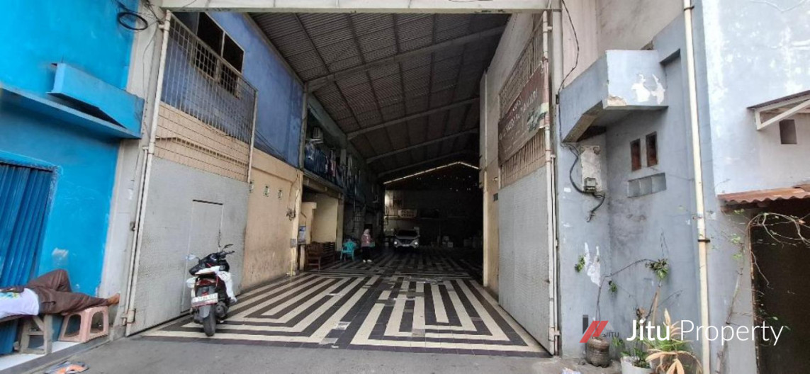 Gudang Aktif Expedisi Jl. KS Tubun Palmerah Slipi Jakarta Barat