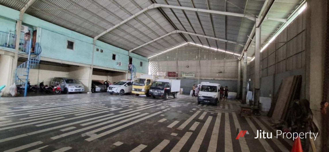 Gudang Aktif Expedisi Jl. KS Tubun Palmerah Slipi Jakarta Barat