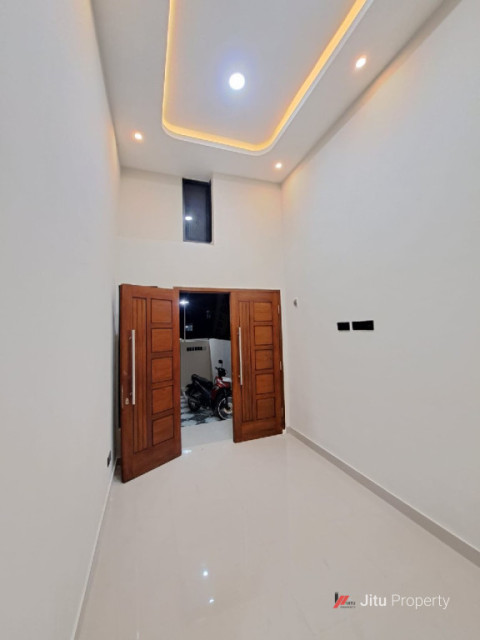 Rumah Siap Huni Tengah Kota Sidoarjo Buduran Belakang Pabrik Avian