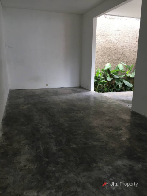 Rumah gaya Industrial green 2 lantai limited shm Bojonggede