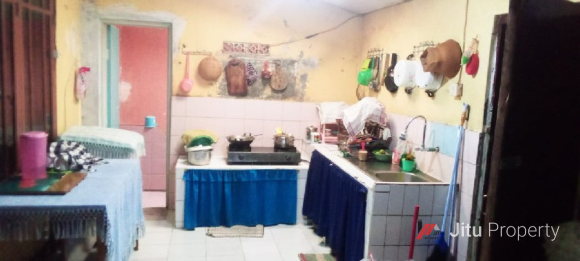 Rumah Dan Kontrakan 8 Pintu Harga Dibawah Pasar Cimayang Bogor