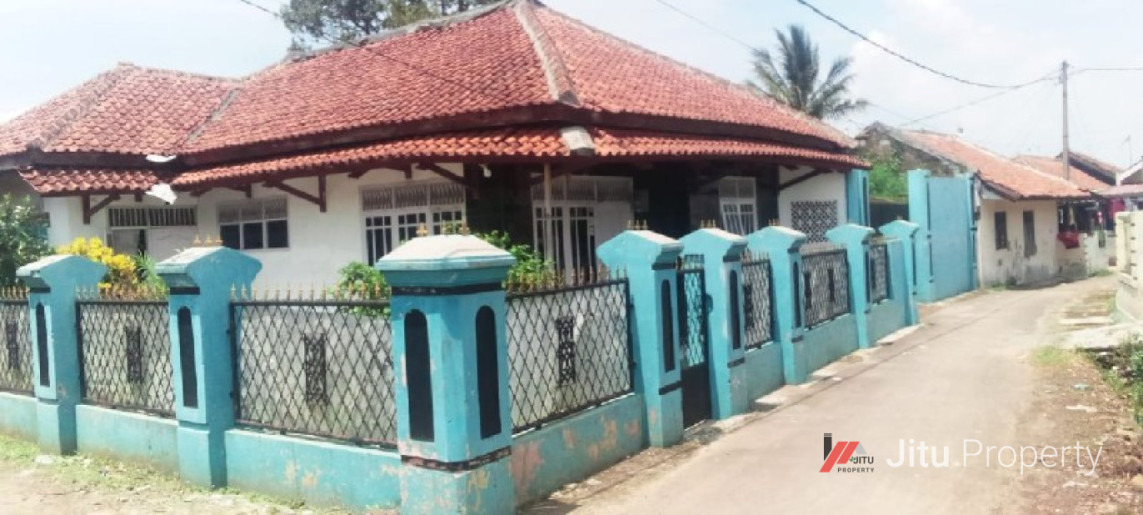 Rumah Dan Kontrakan 8 Pintu Harga Dibawah Pasar Cimayang Bogor
