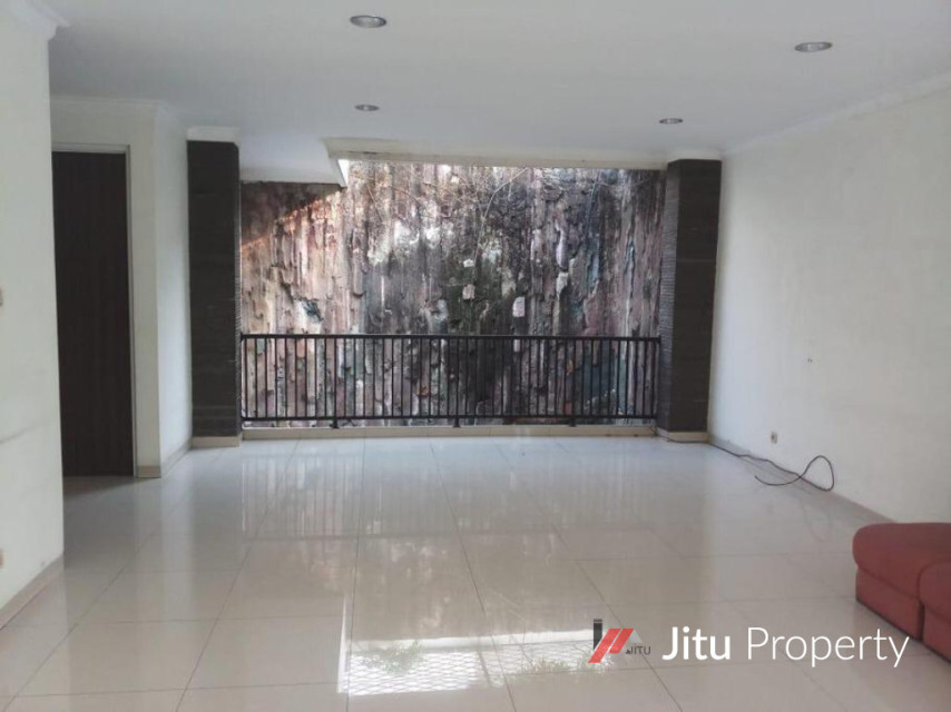 Rumah siap huni SHM dijual di Citra Garden 3 Extension Jakarta Barat