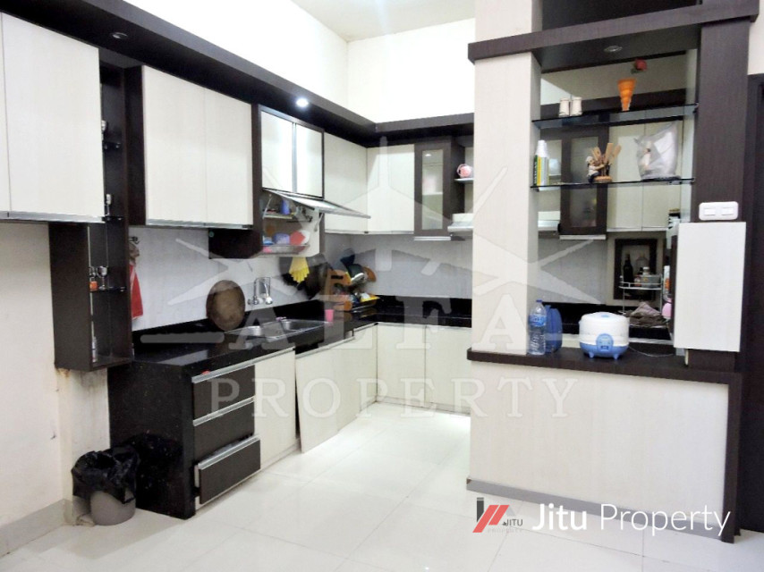 Dijual/Disewakan Rumah Mewah Siap Huni Surya Residence Pontianak