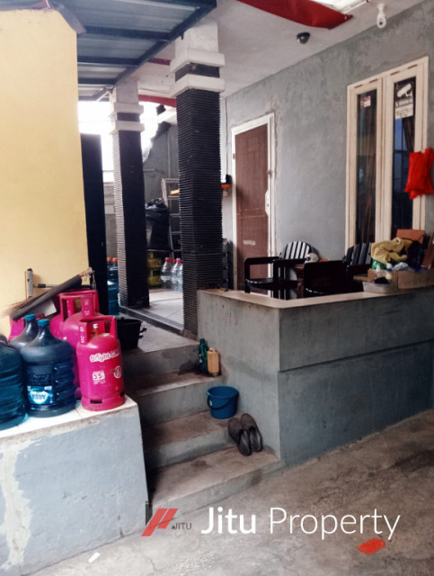 Dijual Rumah Dan Warung di Lokasi Strategis Kawasan Elit CIMAHI